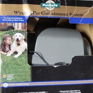 PetSafe Wireless Pet Containment System - Black and Gray